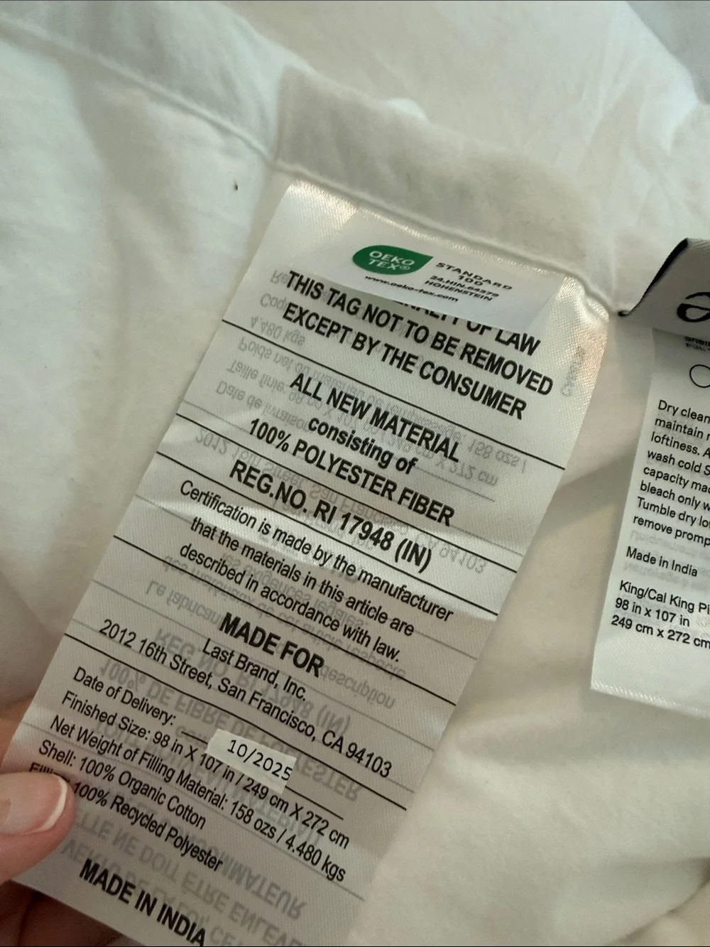 Quince Cotton Pintuck Comforter – King/Cal King – White – Excellent Return Condi